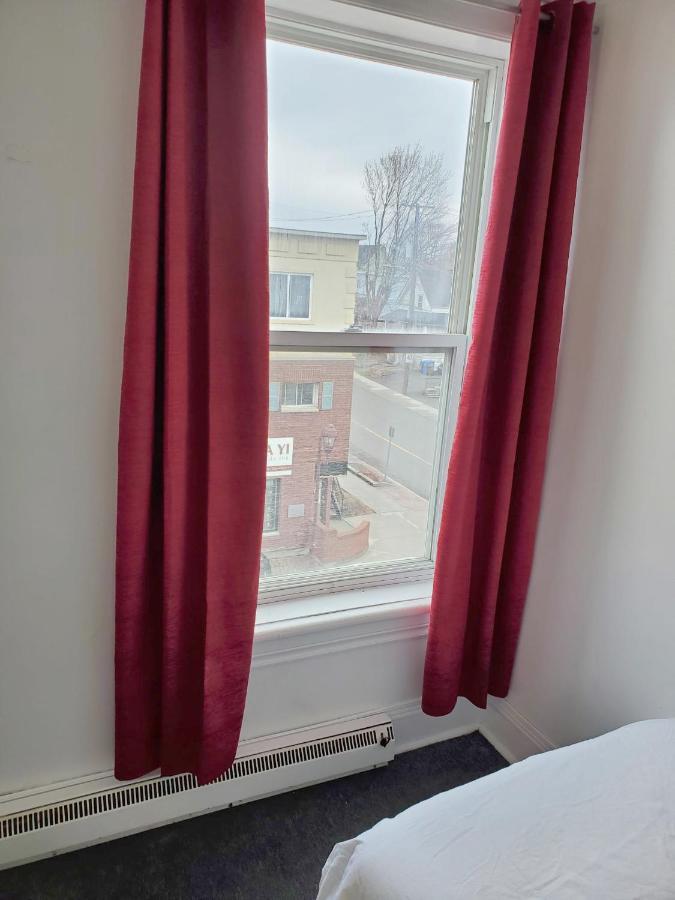 Booking-Eddy- Single Room With Self Check-In Hull ภายนอก รูปภาพ