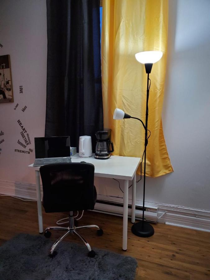 Booking-Eddy- Single Room With Self Check-In Hull ภายนอก รูปภาพ