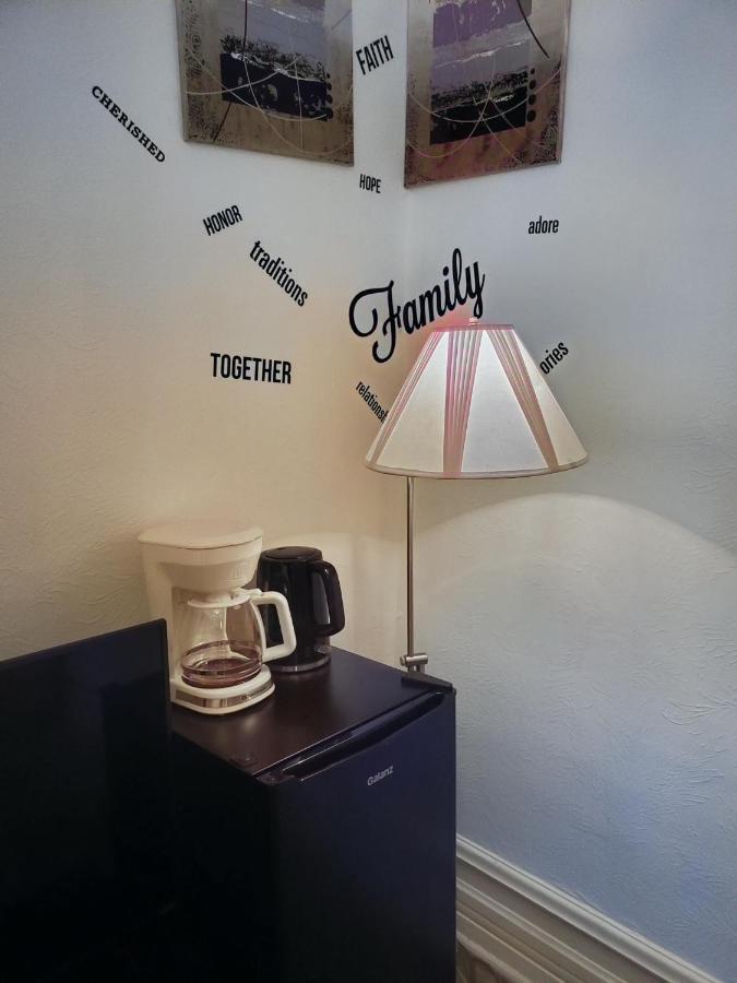 Booking-Eddy- Single Room With Self Check-In Hull ภายนอก รูปภาพ